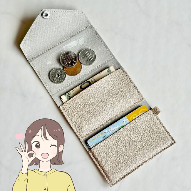 もう普通の財布に戻れないかも…！セリアで見つけた「コンパクト財布」ポケットティッシュより小さくて優秀すぎる！【購入レビュー】