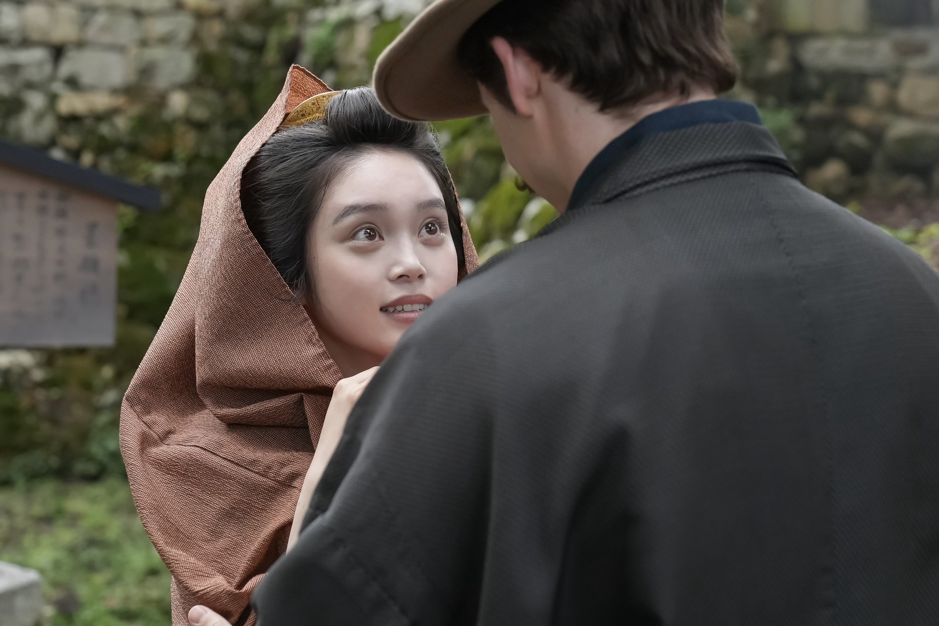 “サワショック”は相当なダメージ？濱正悟がトンチンカンな“あいさつ”で感じたこと〈ばけばけ第86回〉