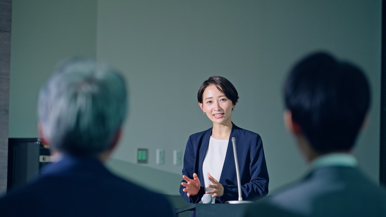 【第一印象で差をつける】劇団四季出身のプレゼントレーナーが教える、「美しい立ち姿」とは?