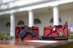 米政権が規制に動く「ゴーストガン」とは何か　早わかりQ＆A