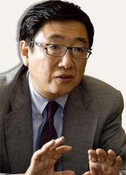 東武百貨店社長 根津公一