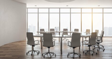 企業の成長に伴い「人治」から「法治」へとマネジメントの比重は移る