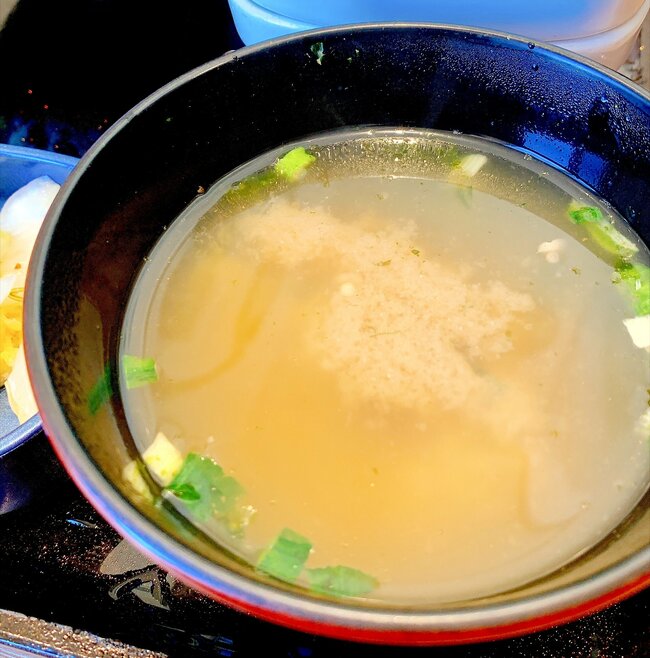「うますぎで2回目」「腹パンでございます」吉野家の“贅沢すぎる定食”ご飯のおかわり無料がうれしい！「ご飯大盛り3杯食った！」「元気の出る味」《実食レビュー》