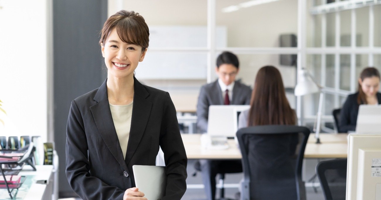 「優秀なリーダー」が部下に「必ず」する行動・ベスト1 - 3000件の職場の悩みを解決したプロが教える リーダーのふるまい大全