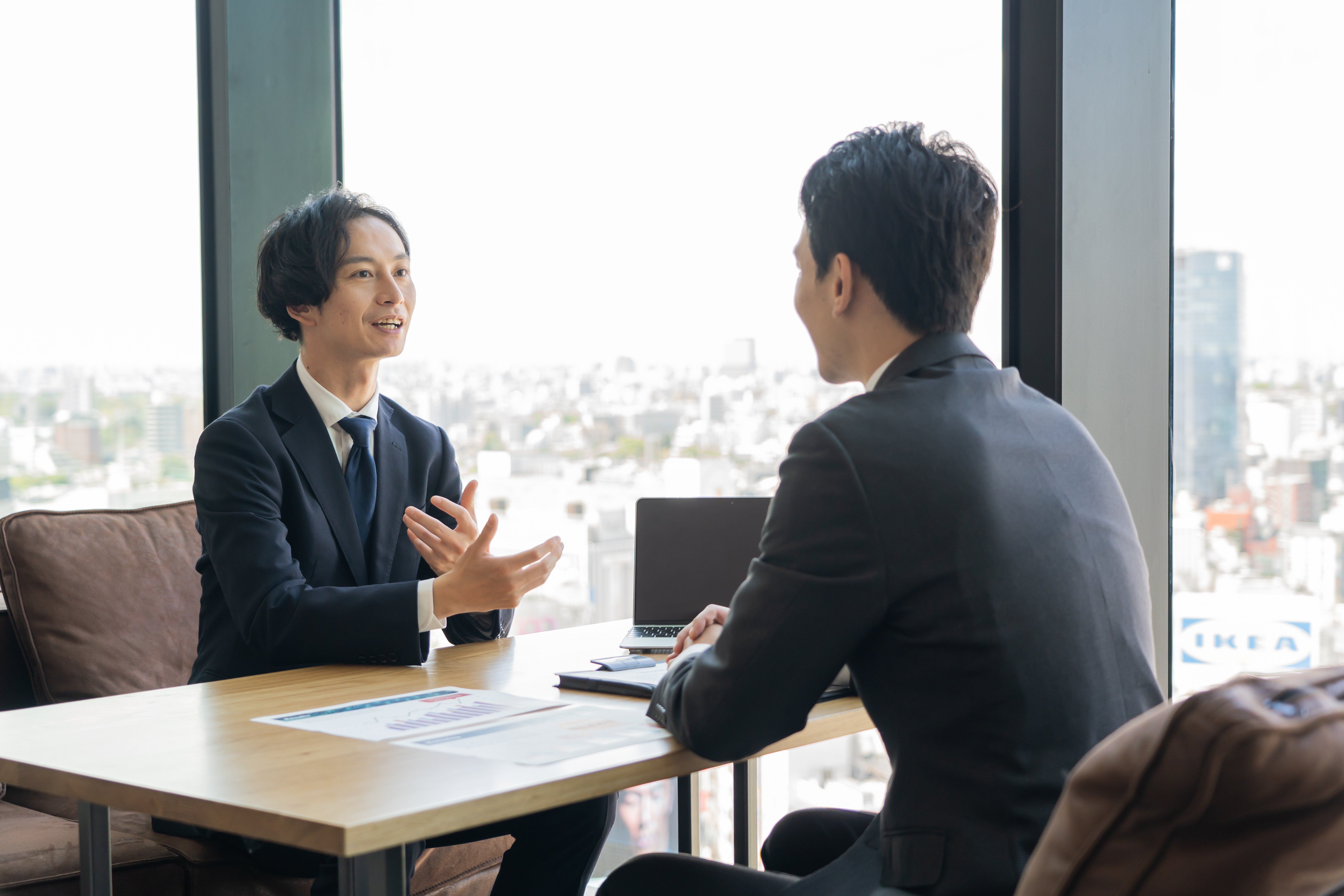 「自分の頭で考えている人」と「受け売りをしてるだけの浅い人」を一発で見抜く“すごい方法”【書籍オンライン編集部セレクション】