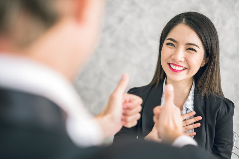 「承認欲求」のツボを刺激!印象をコントロールする3つの会話術