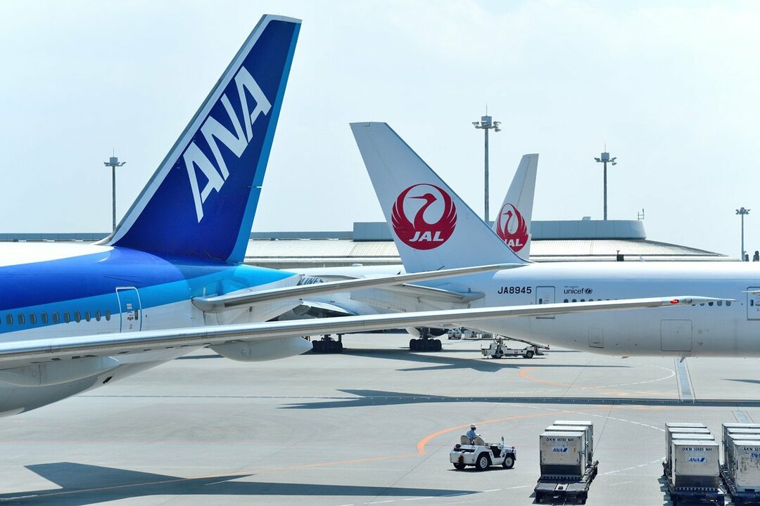 「ANA・JAL統合論」に両社大反対、そもそも独禁法に触れないのか?