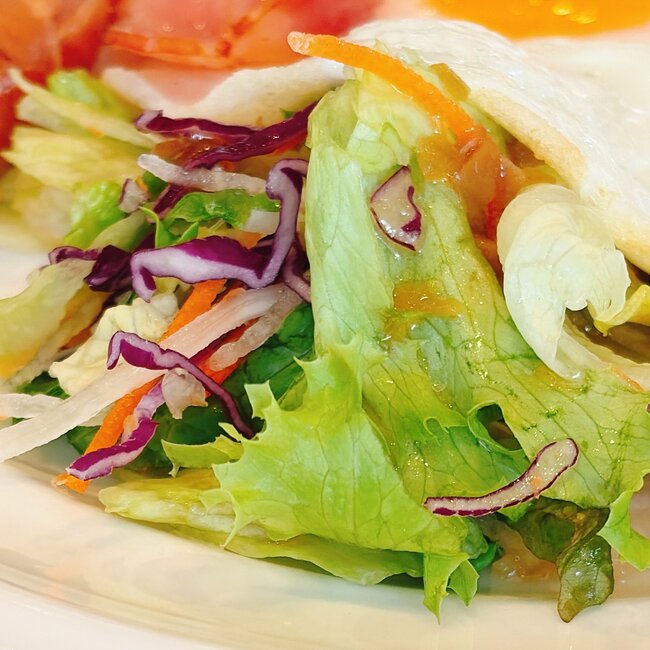 朝から幸せすぎる…！ガストの“ジブリ飯みたいなモーニング”スープとドリンク飲み放題でお得感すごい！「幸せな時間を過ごしました」「本当にガストの朝食は得だと思う」