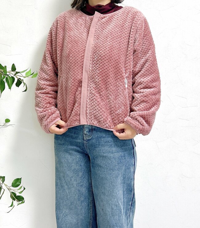 「北国でも十分暖かい」ワークマンの“1900円カーディガン”が冬の正解すぎた!「3回ほどリピート購入」「軽くて柔らかい」