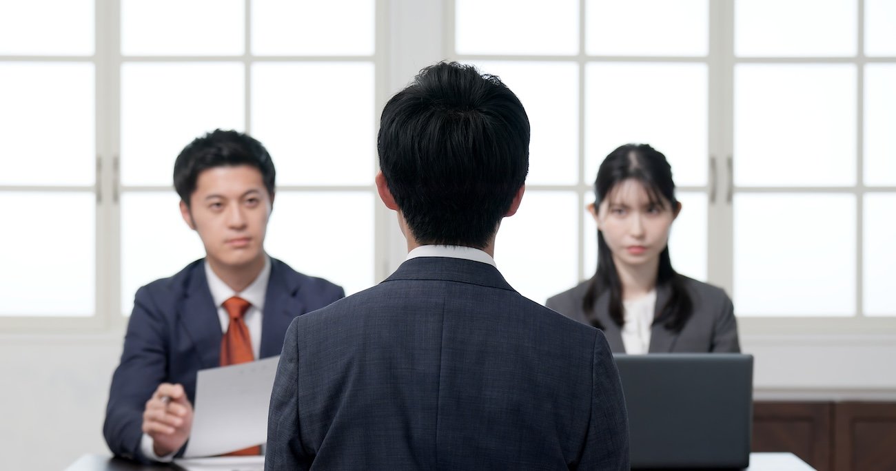 面接　採用　内定