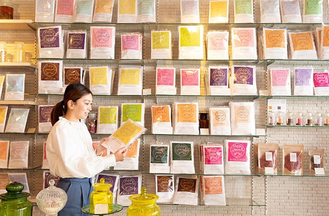 美肌や冷え対策などさまざまな種類の漢方茶がある「台所漢方」