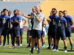 W杯サッカー米国代表、秘密兵器は米軍