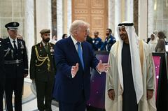 中東湾岸諸国、「トランプ」カードでエヌビディア製AIチップを確保