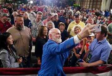 「トランプ疲れ」、米中間選挙前に共和党に影