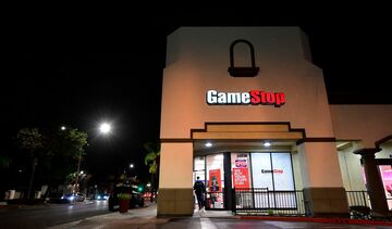 ゲームストップ、NFT市場を開発へ　豪社と提携