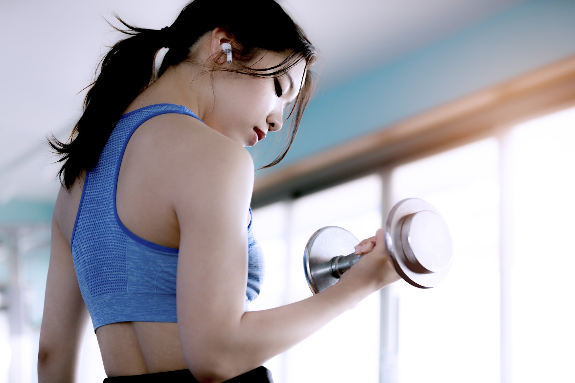 定期的に運動しているのにおなかなか痩せない…でも続けるべき「健康的な」メリットとは?