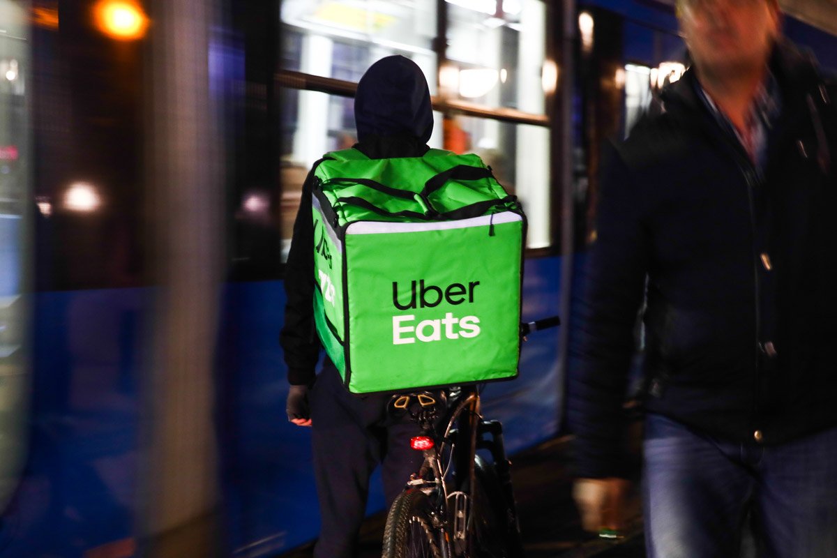 ウーバーの料理宅配事業、縮小に向かう理由