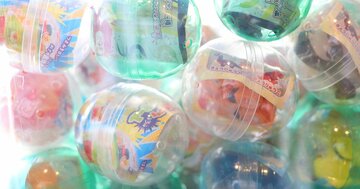 カプセルトイが“大人”に大ブーム!「最大の理由は…」専門家が明かした意外な要因とは?