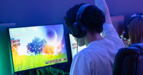 「ゲームをすると成績が上がる」「全くやらないよりも、やりすぎるほうがマシ」は本当？【全米トップ進学校の校長が教える】