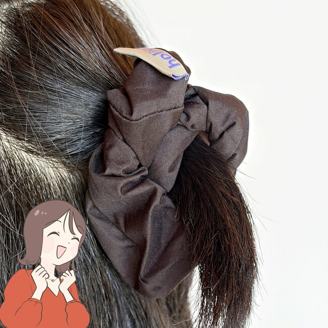 ミニ財布代わりになるじゃん…！3COINSの“天才グッズ”手ぶらで外出できて快適すぎる！「再販を待っていました」「とても良いです」