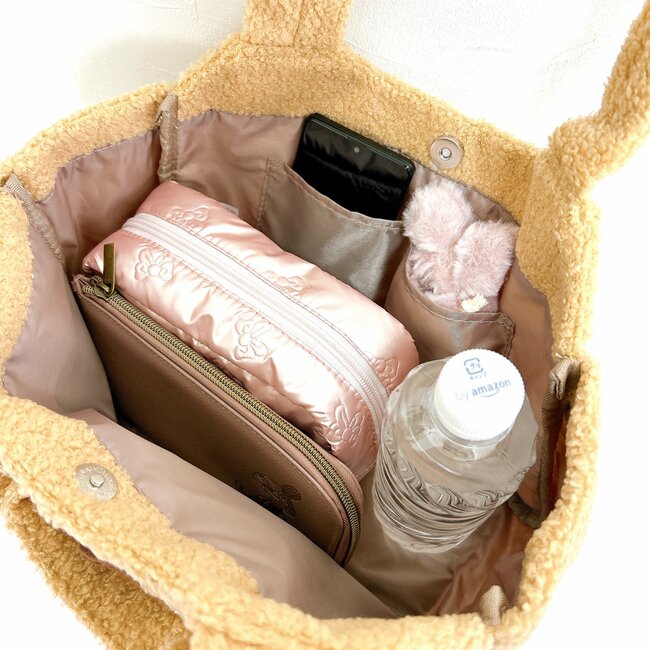 こんなん見たら買うしかないやろ」スタバの“ボトルみたいなショルダー