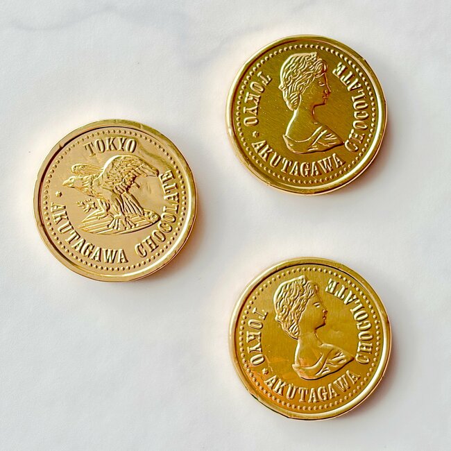 「やっと買えた」「最後の一個だった」カルディの“めちゃ軽コインケース”が可愛すぎる！「店舗にはまだ売ってた！」