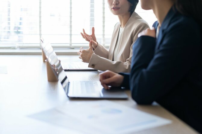 【本当にあった職場の事件簿】気性の荒いお局さんを個室で3時間「接待モンハン」した衝撃の結末