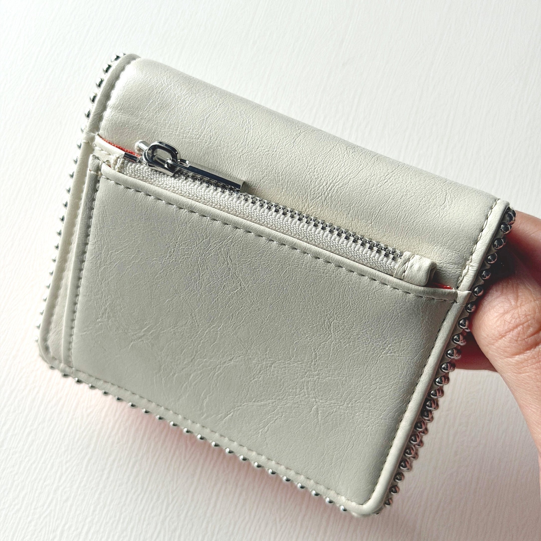 カードや診察券が21枚も入った！ニコアンドの「高見え財布」カワイイのにたっぷり収納できて嬉しい！