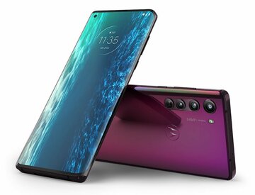 モトローラの5G対応フラッグシップ「motorola edge+」は1億画素カメラ搭載