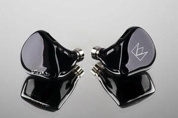 Noble Audioから新イヤホン「TUX 5」と、ABMドライバー採用の「M3」