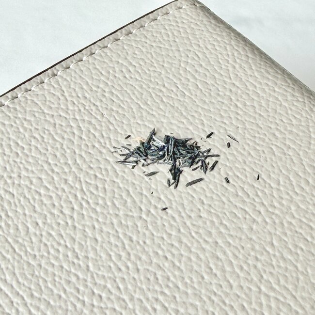 【しまむら】カードや診察券が34枚入った…！1639円の「ポケットたくさんミニ財布」レシートやクーポンが出し入れしやすくて便利！《購入レビュー》