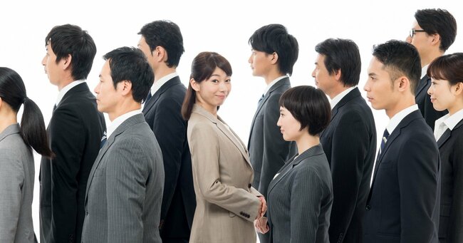 悪評は良評の11倍拡散する?職場で生き抜くために知っておきたい3つの法則