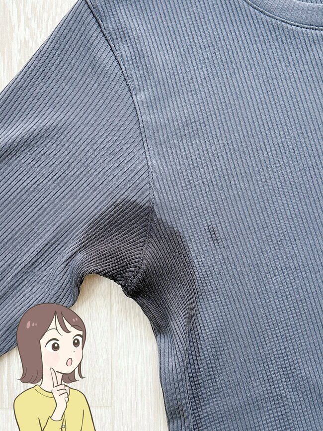 「痩せて見えます」「色違いで揃えたい」無印良品の“1490円トップス”びよ～んと伸びて着心地もバツグンなんです！「この袖丈を探してた」