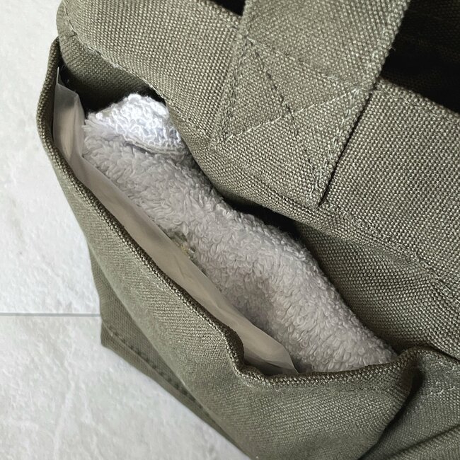 「色違いで揃えたくなる」「即買いしました」無印良品の“おしゃれトートバッグ”想像以上の収納力にビックリ！「価格的にも大満足」