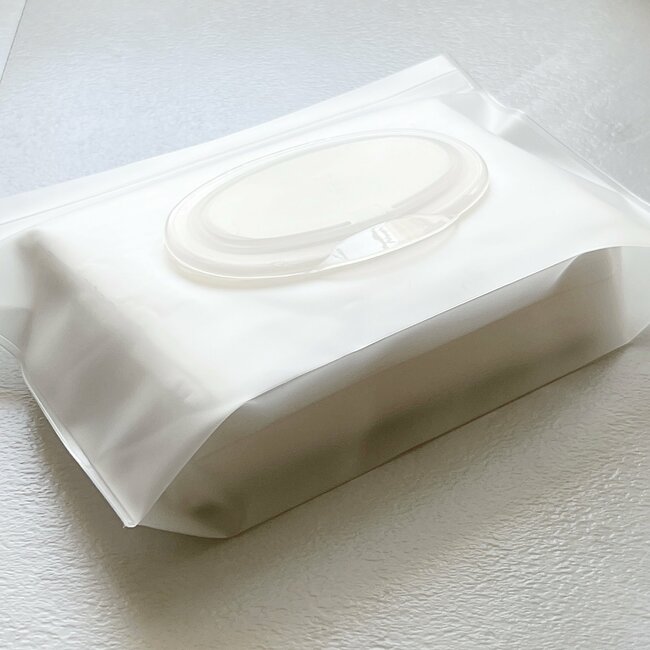 「全子育てママさんにおすすめ」「2つ買ったけどもっと欲しい」セリアの“天才ケース”がSNSで大絶賛「荷物がかさばらなくて最高」