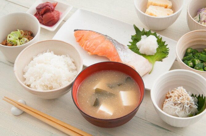 【医者が教える】60年超のデータでわかった…病気になりにくい人の「理想の朝ご飯」その本当の正体