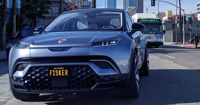 フィスカー・オーシャン 上級グレードは4WD