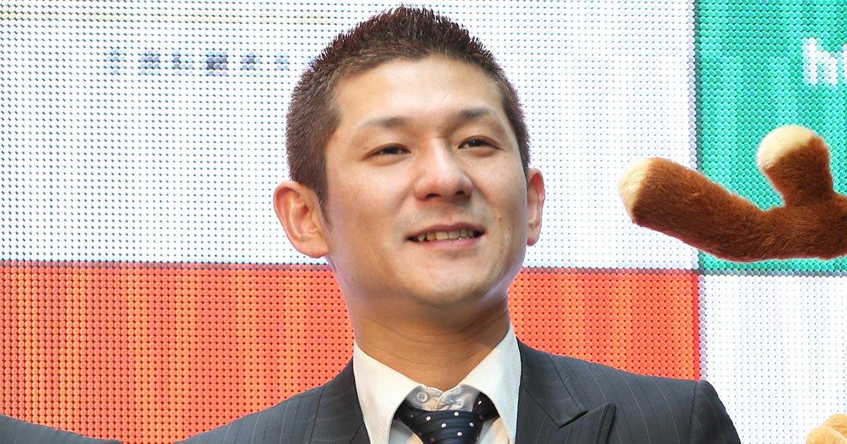 お笑いコンビ「笑い飯」の哲夫