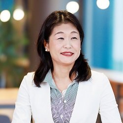 君島朋子