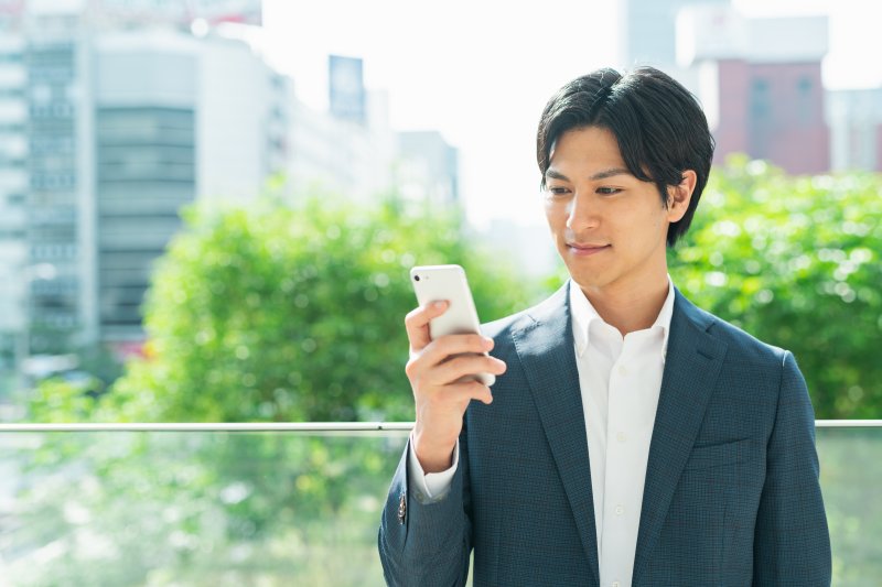【精神科医が教える】SNSでケンカを売られても、心を乱されずに平常心でいられるコツ