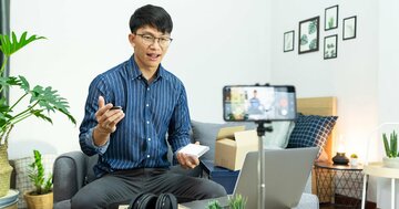 月100万円の収入で本業超えも!サラリーマンYouTuberの“リアル”とは