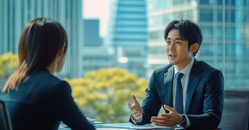 職場で評価を下げてしまう「会議の最初の言葉」・ワースト1
