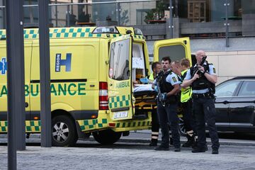デンマーク首都のモールで銃撃、数人死亡　22歳男を拘束
