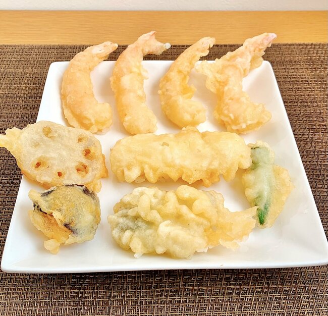 贅沢感やばいって…！ほっともっとの“天ぷらギュウギュウ丼”想像以上のボリュームでした！《実食レビュー》