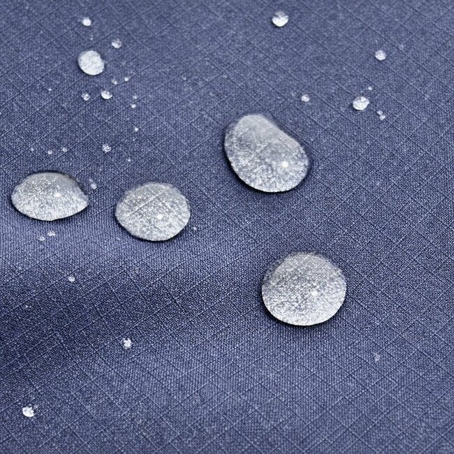 すぽんと着るだけで可愛い…!ワークマン新作の「楽ちんサロペット」サラッと着られて体型カバーできる!