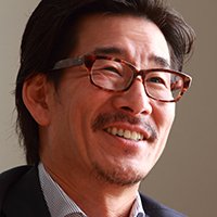 貫 啓二