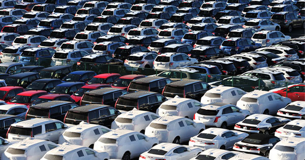 米欧中が睨み合う「自動車関税」の世界地図、貿易戦争は起きるか