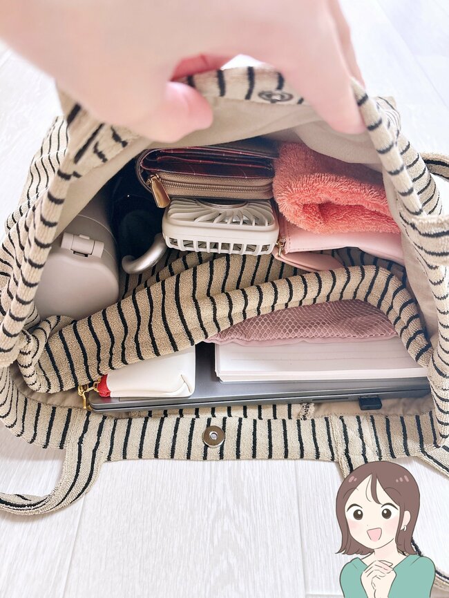 グローバルワークで見つけた“タオルみたいなバッグ”→荷物が多い日にめちゃくちゃ便利！「オシャレも使いやすさも両方叶えてくれる」