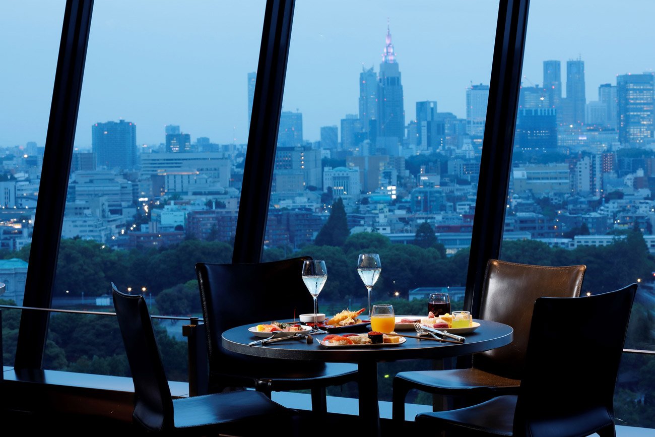 ホテルニューオータニ「VIEW & DINING THE SKY」
