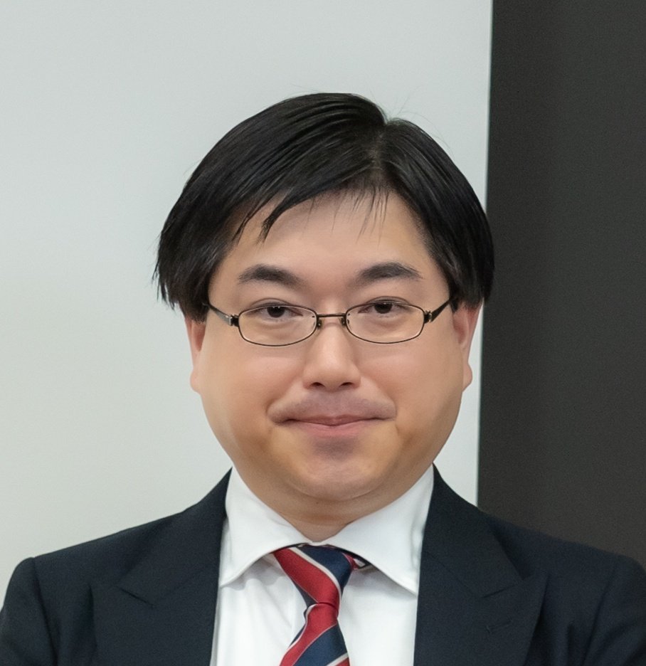 吉崎歩